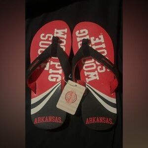 Brand New Arkansas Razorback Men’s Size 11/12 Flip Flops - Red, Black and White